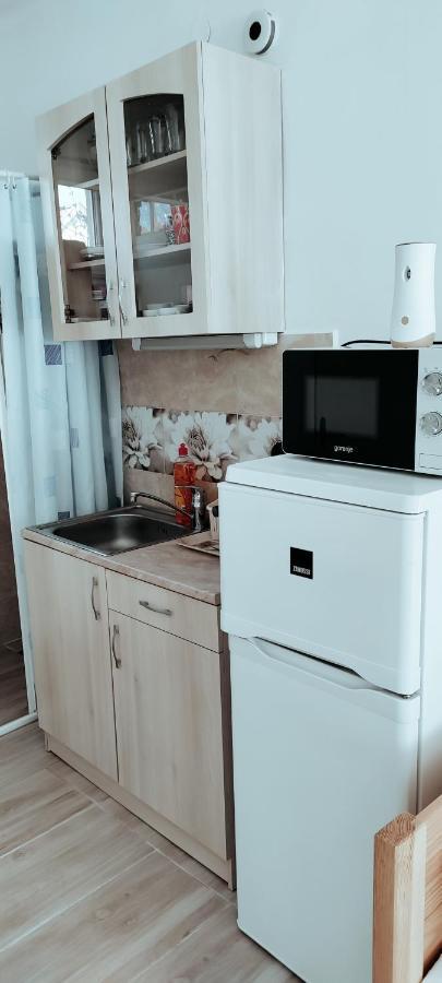 Napfeny Apartmanhaz Балатонберень Экстерьер фото