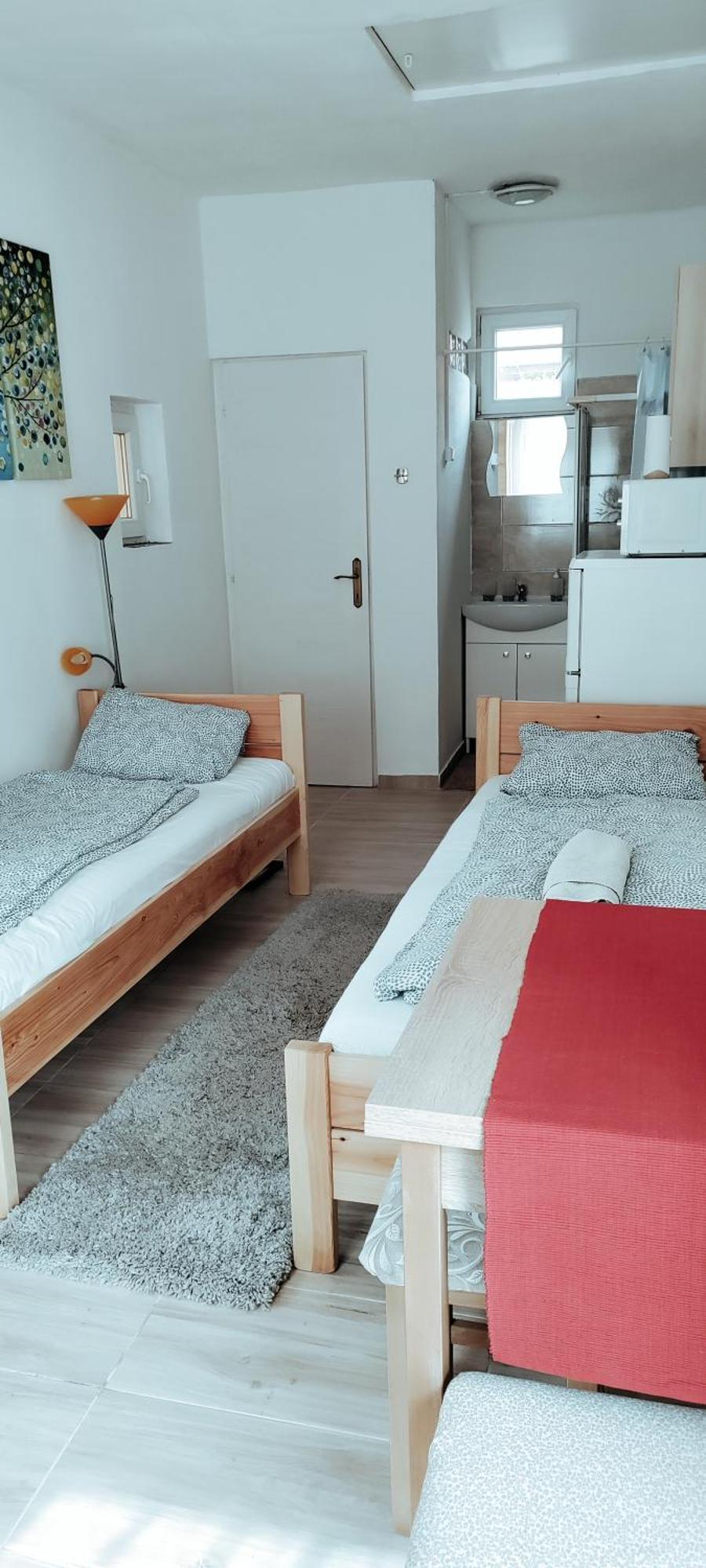 Napfeny Apartmanhaz Балатонберень Номер фото